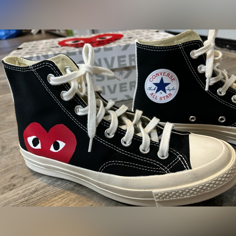 Converse Comme des garcons Hi top sneakers Size Mens 7/Womens 9 Play